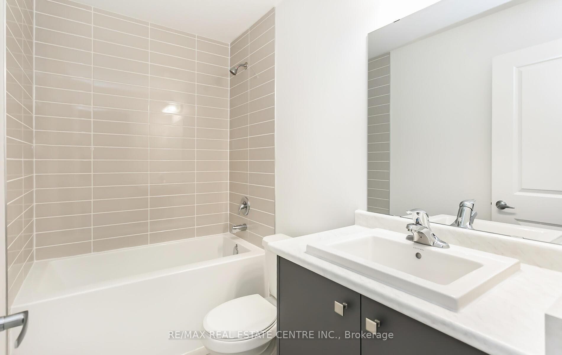 9 Waterside Way photo 32