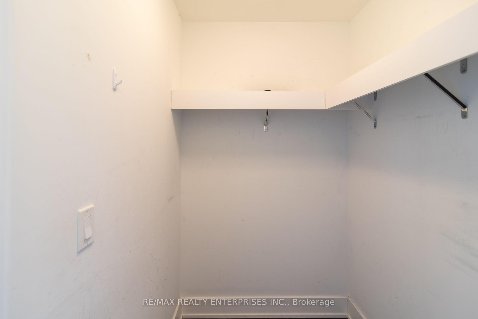 200 Bloor Street Unit 2505 photo 28
