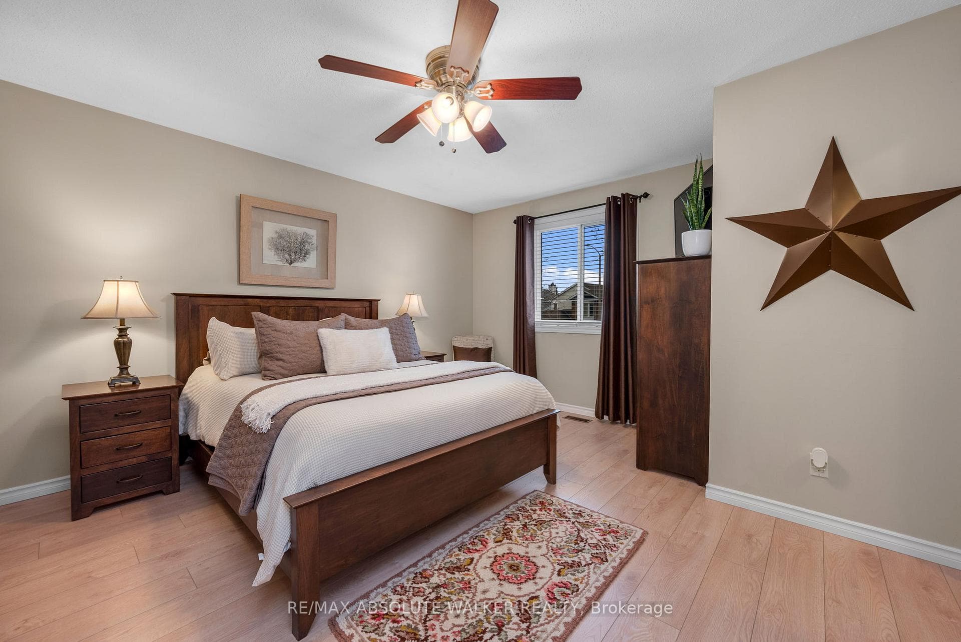 671 Mathieu Way photo 16