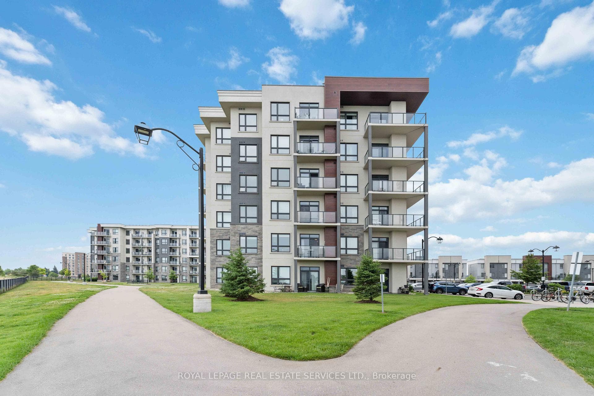 101 Shoreview Place Unit 216 photo 1
