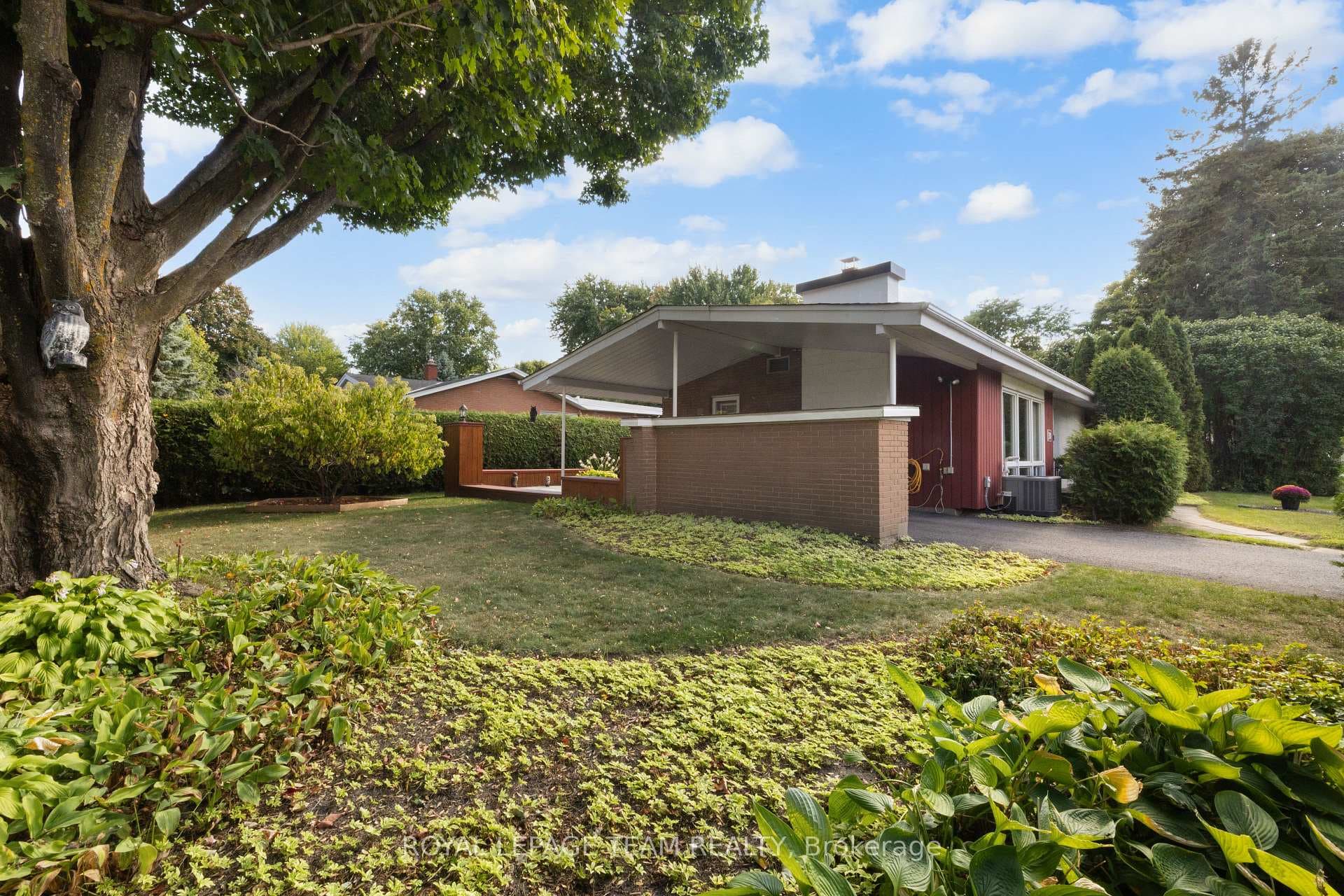 30 Ellery Crescent photo 40