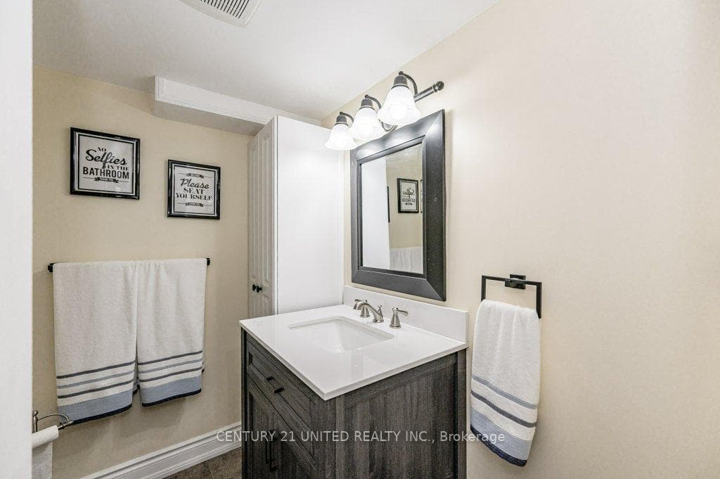 28 Masterson Drive photo 25