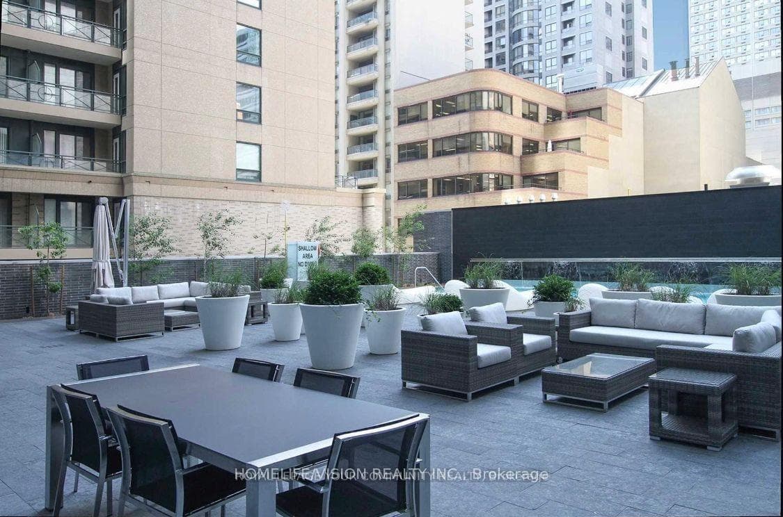 42 Charles Street Unit 4207 photo 19