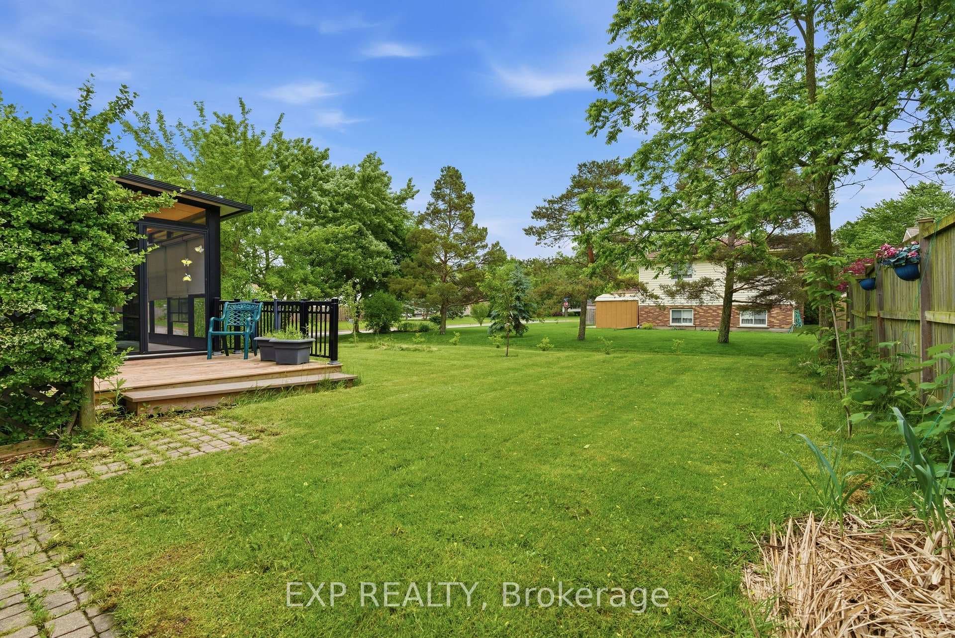 3722 Sussex Lane photo 41