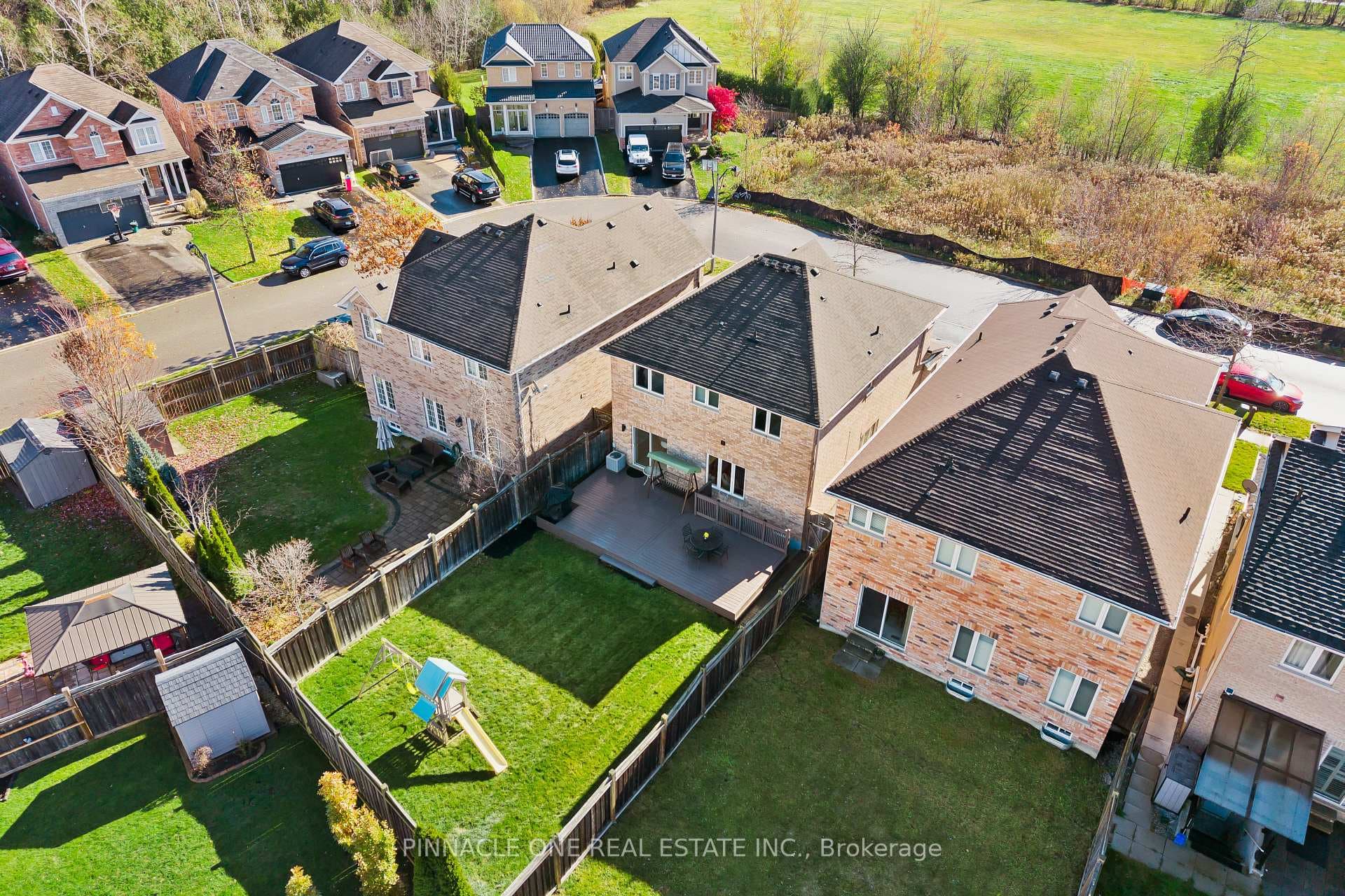 93 Florence Drive photo 8