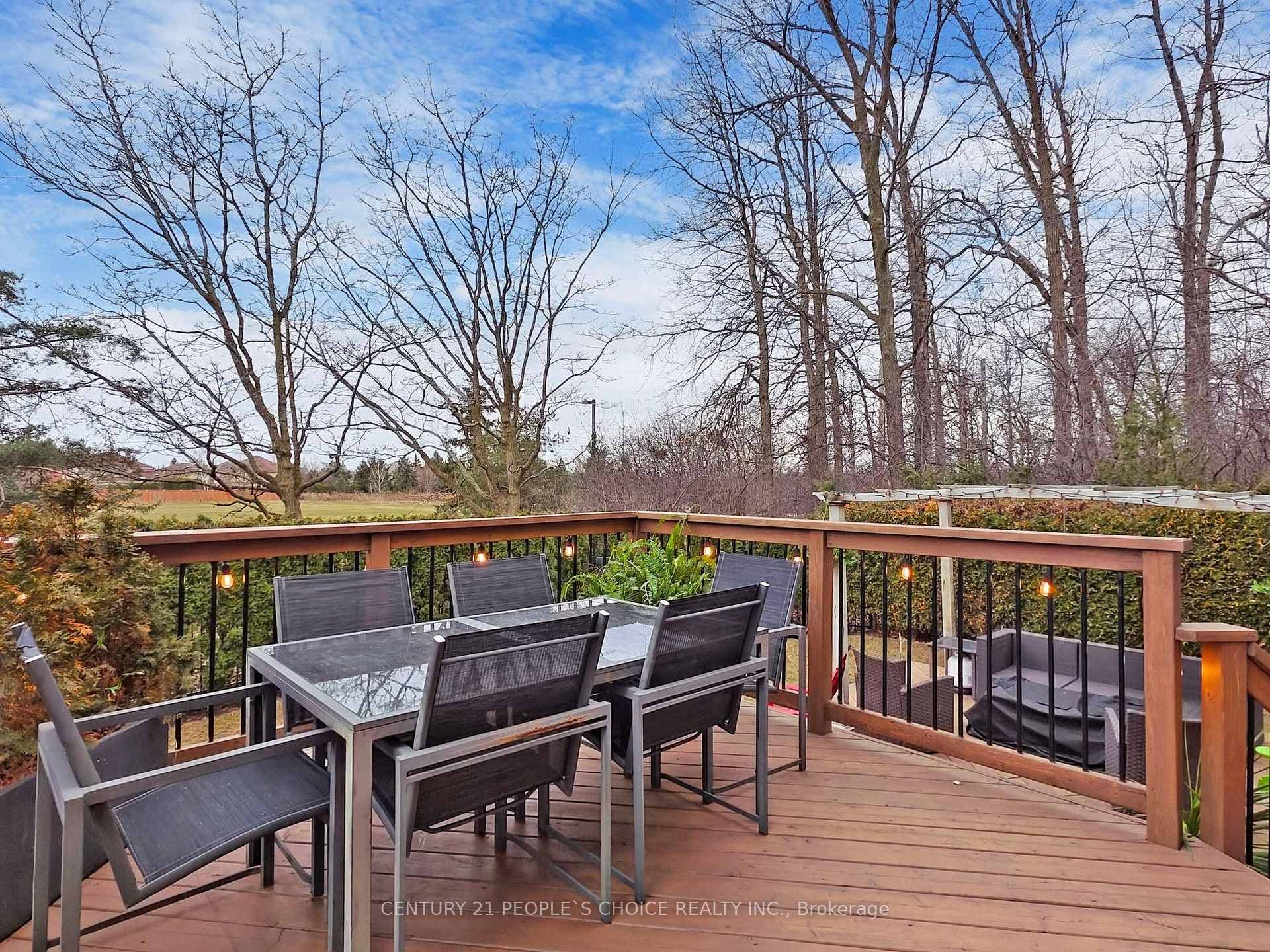 6837 Round Leaf Court photo 39