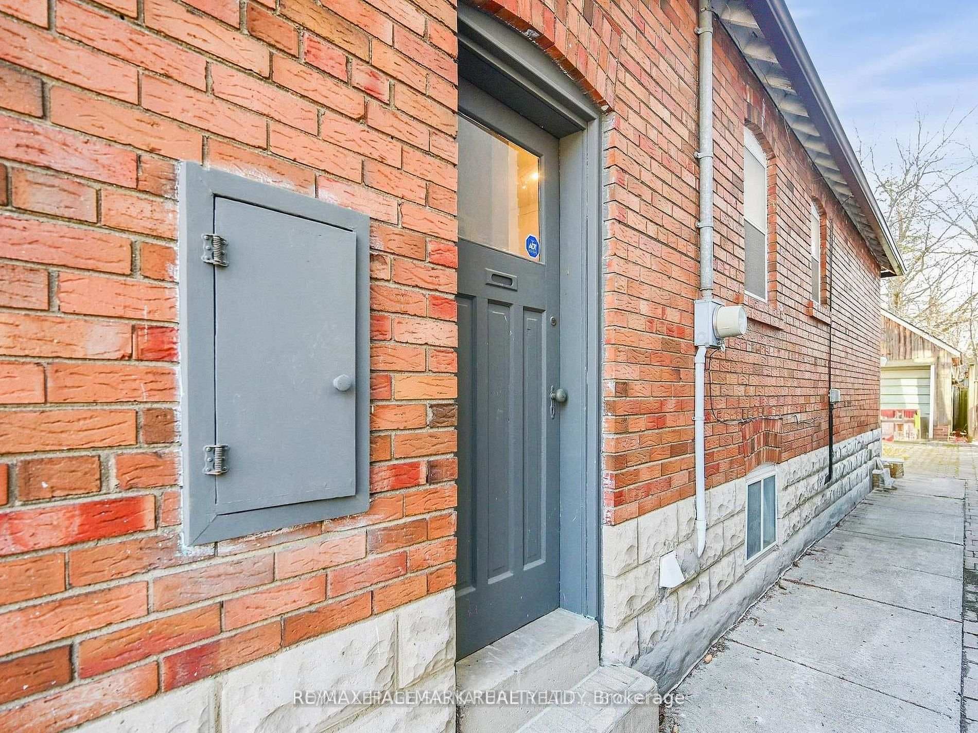 55 Banff Road photo 29