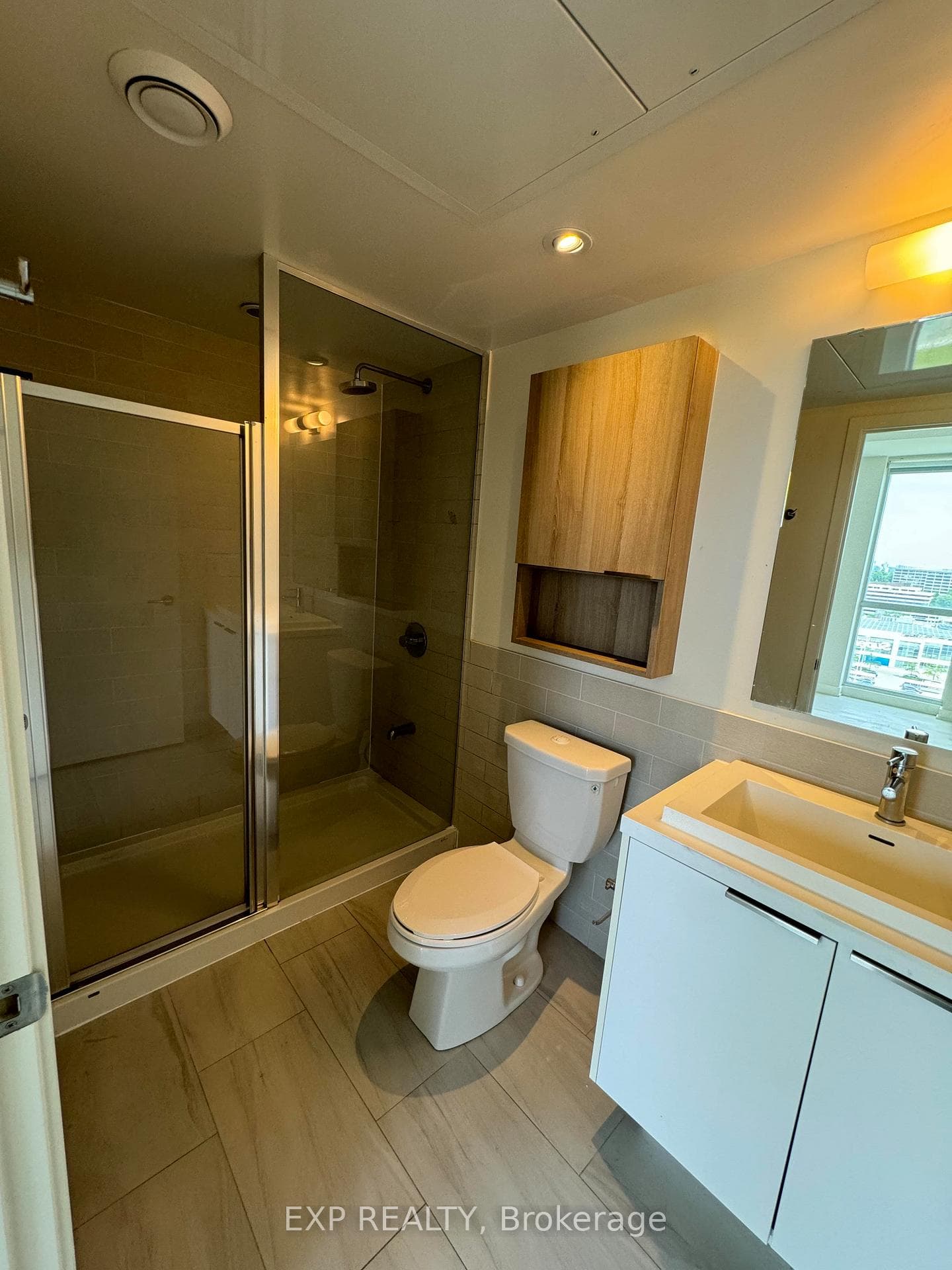 Primary On Suite Bathroom