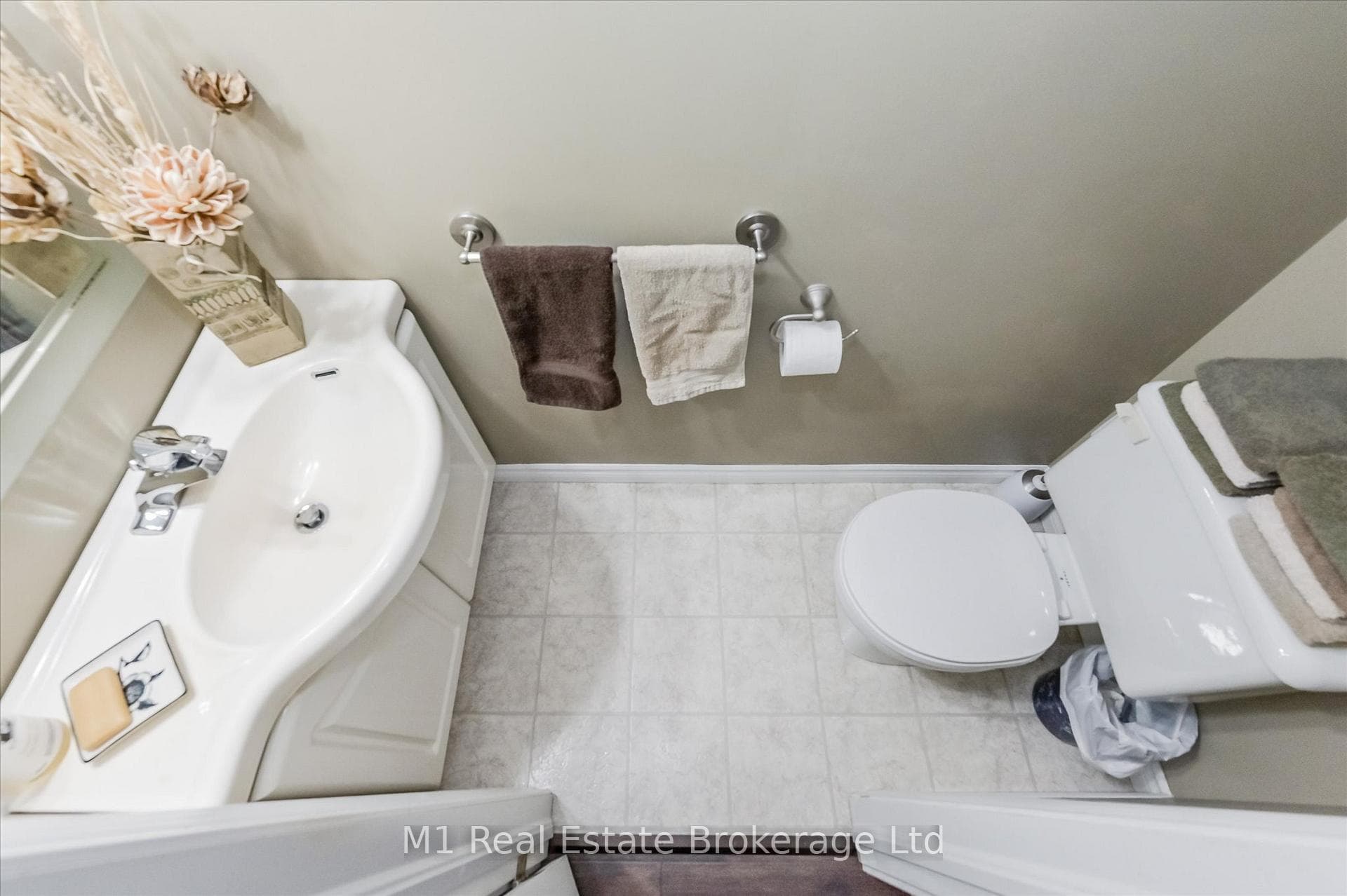 119 John Street photo 13