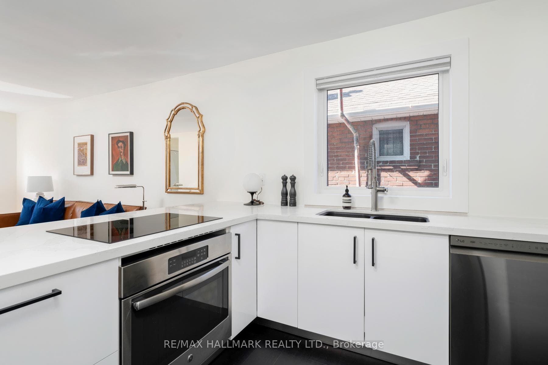510 Cosburn Avenue photo 13