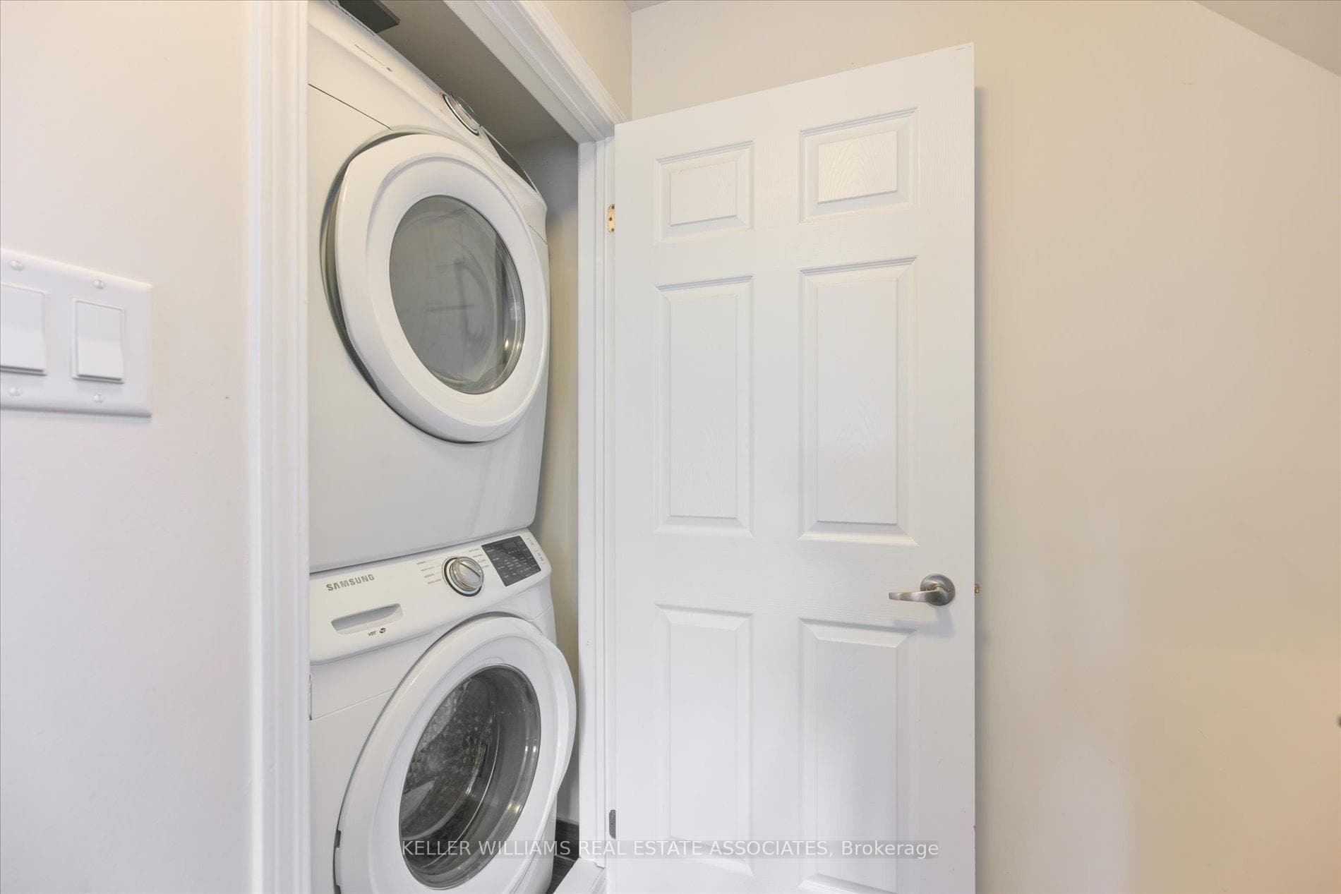 2441 Greenwich Drive Unit 83 photo 19
