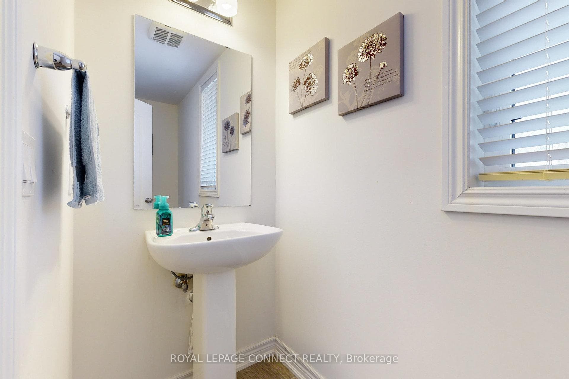 2353 Steeplechase Street photo 23