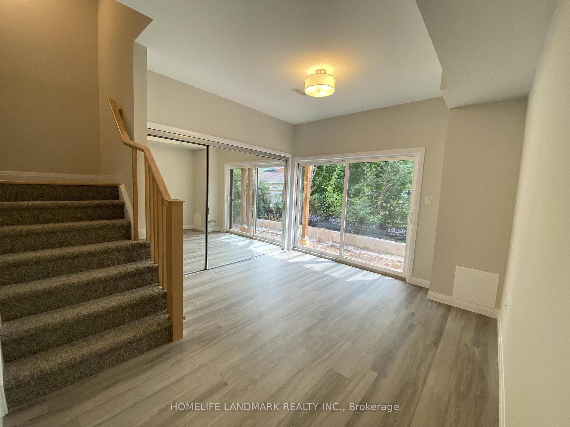 270 Melvin Avenue Unit 37 photo 3