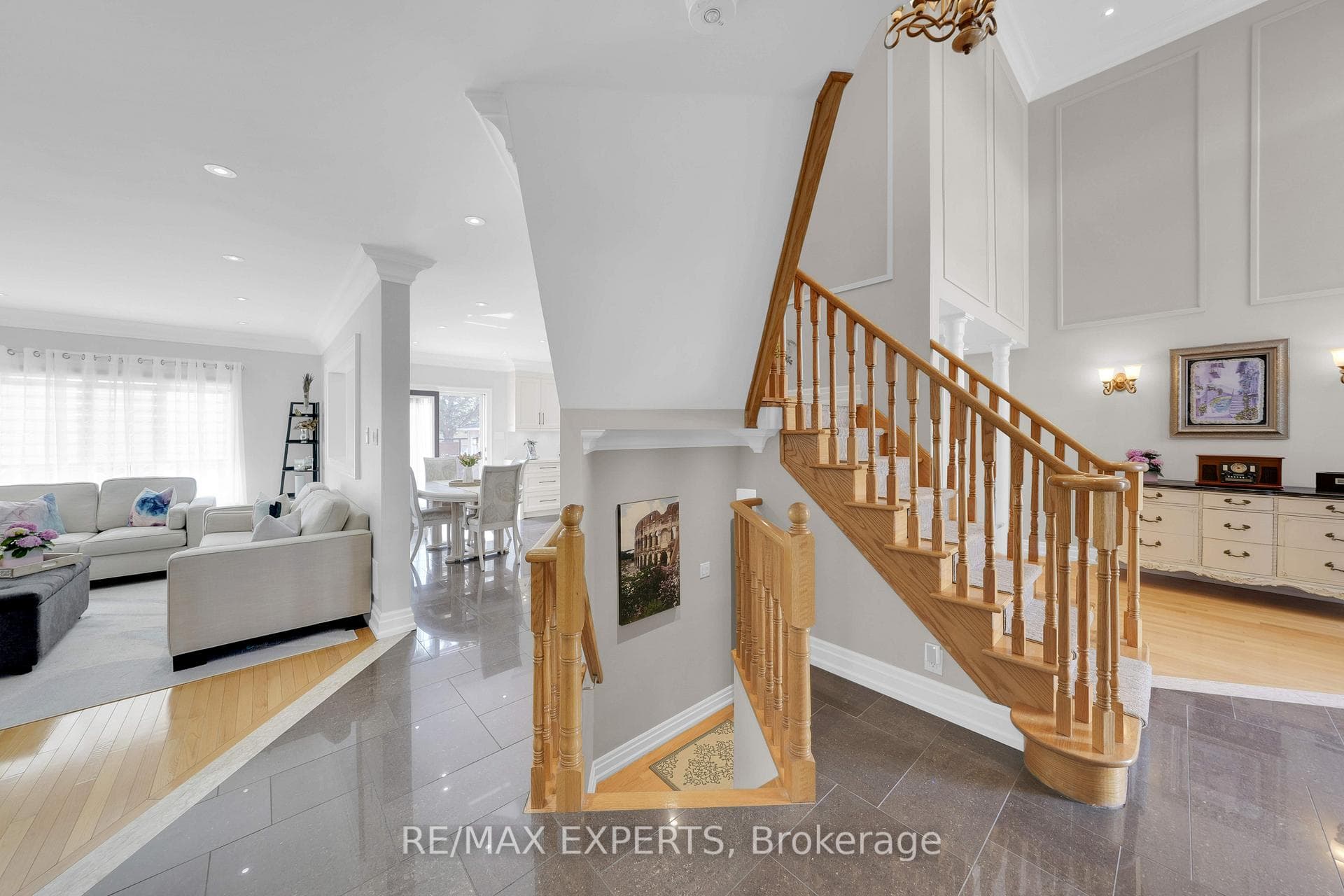 3 Southbury Manor Drive photo 8