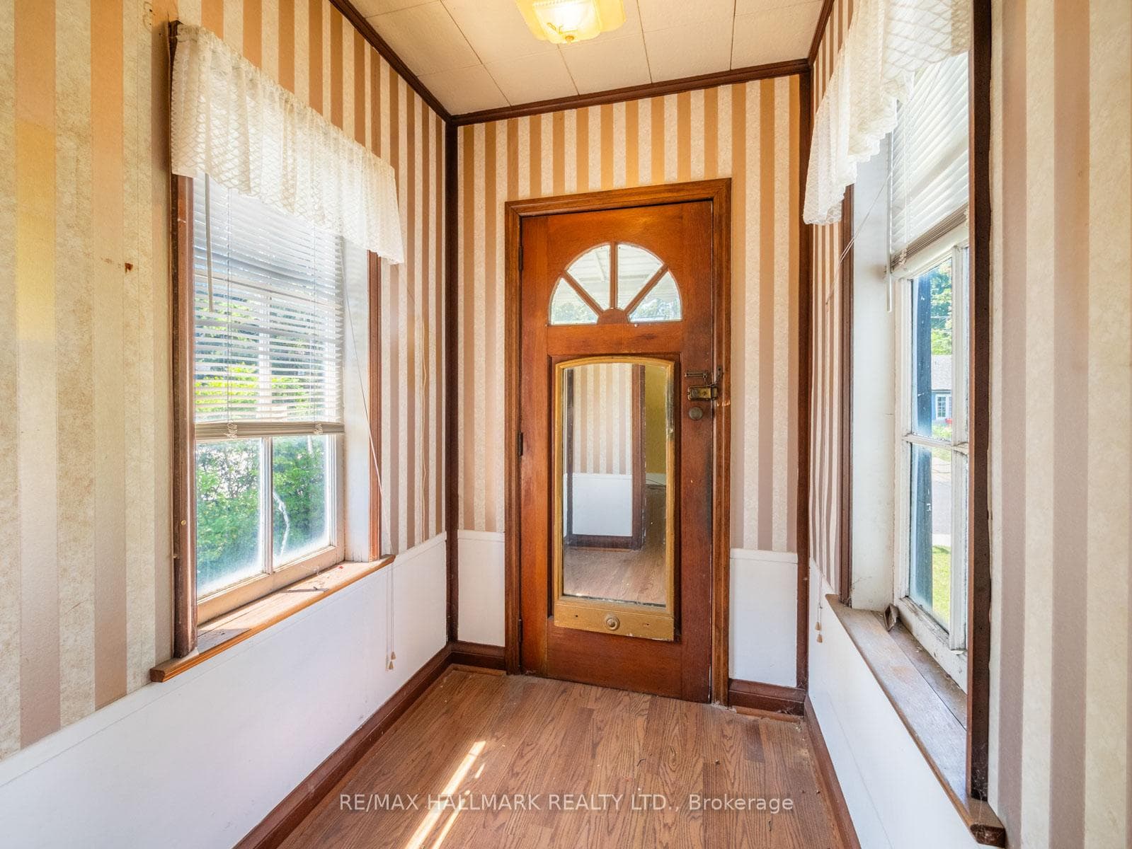 89 Claremore Avenue photo 3