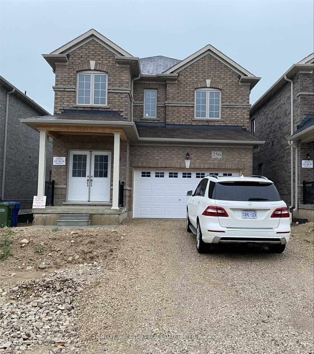 256 Ridley Crescent photo 13