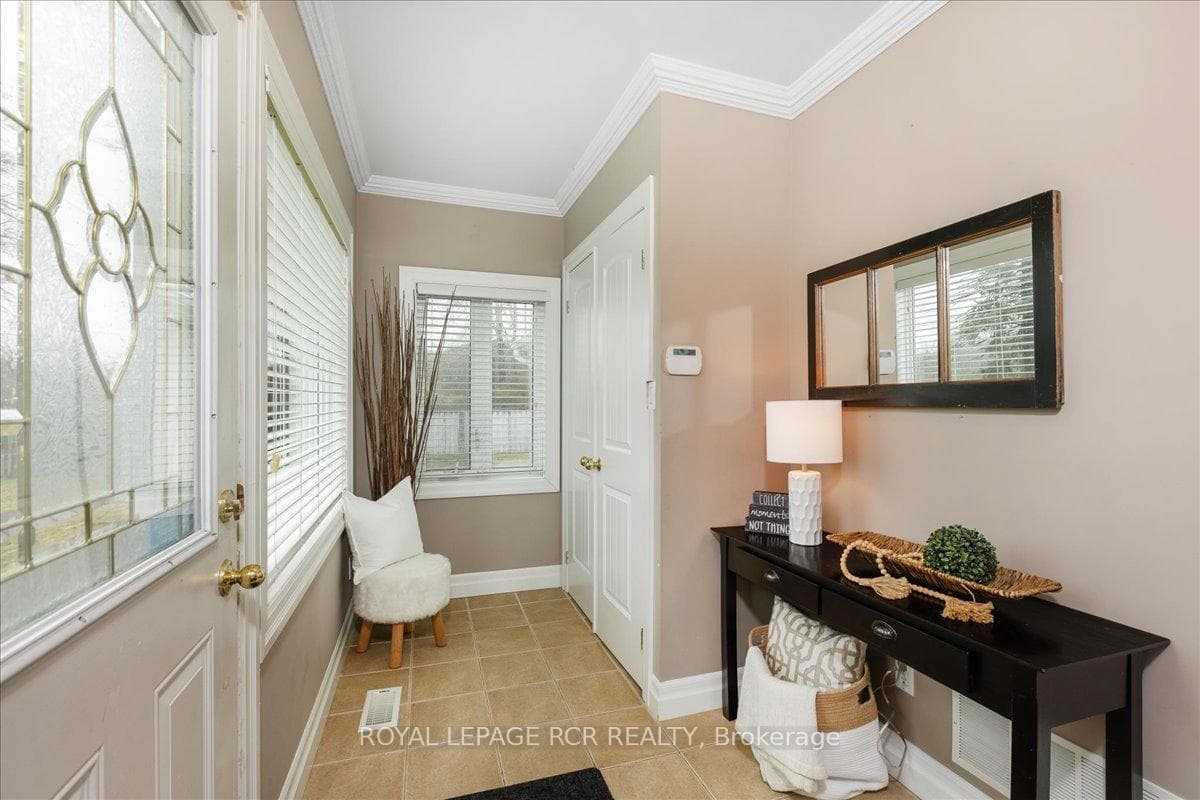 19214 Holland Landing Road photo 3