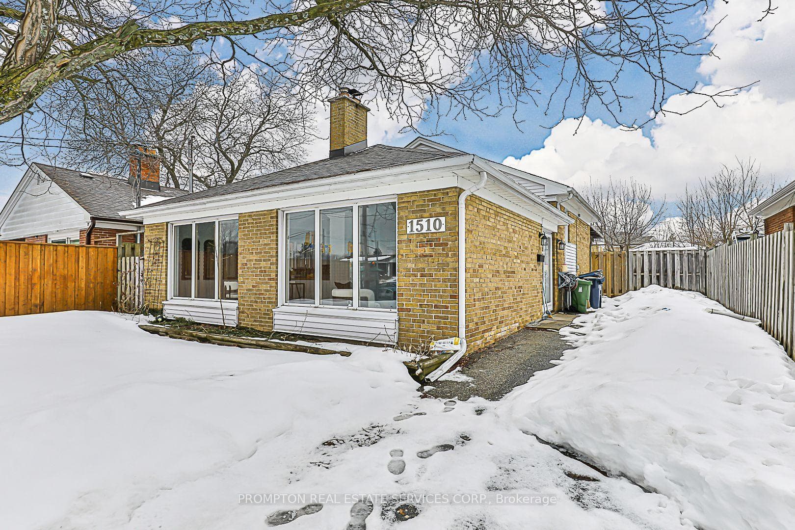 1510 Danforth Road photo 2