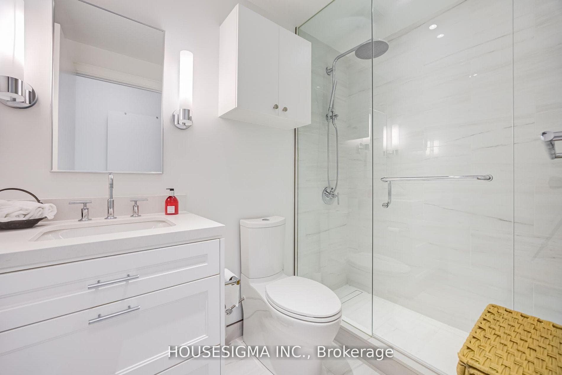 1 Strathgowan Avenue Unit 406 photo 27