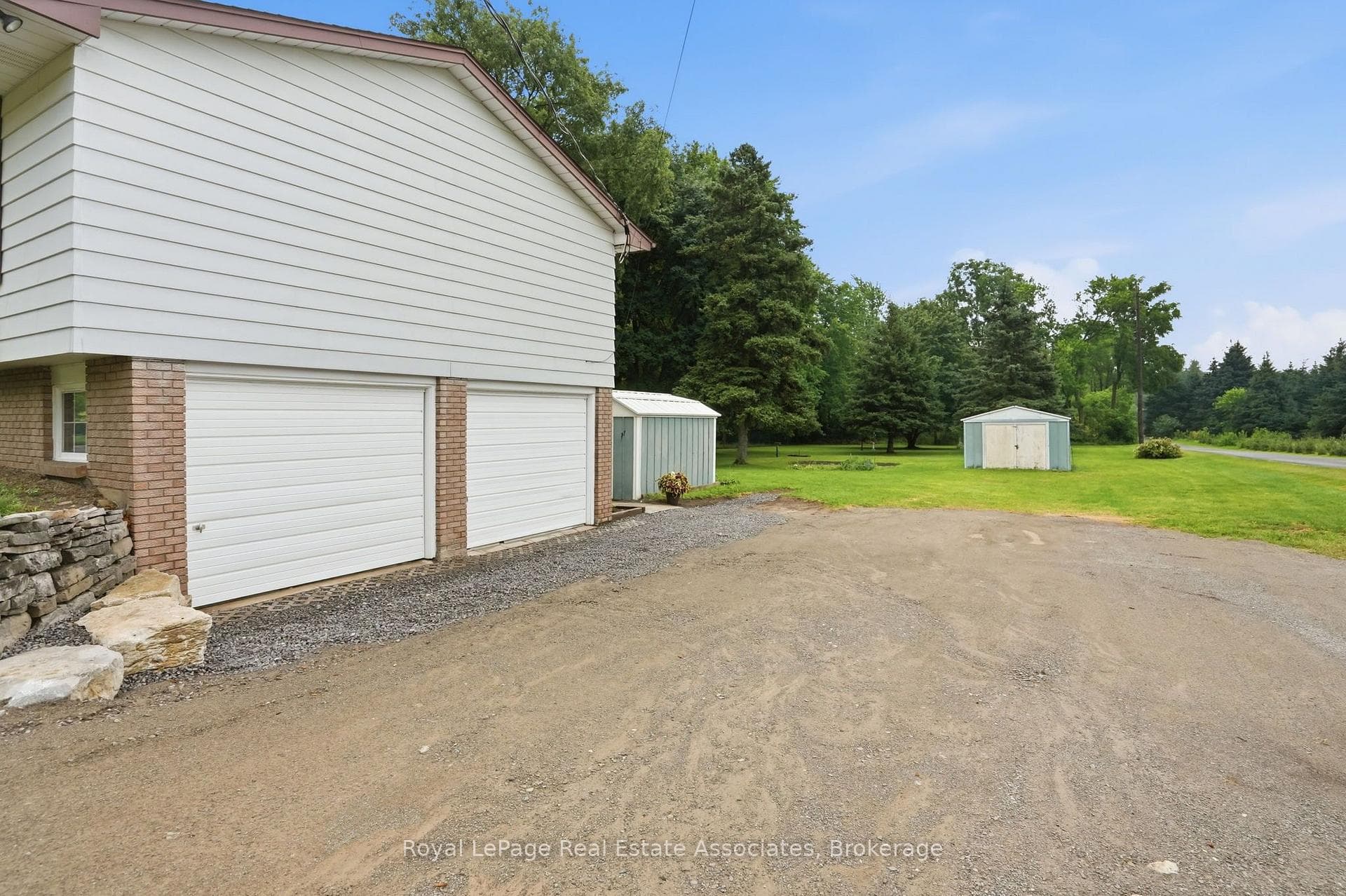 420 Concession 5 Road photo 49