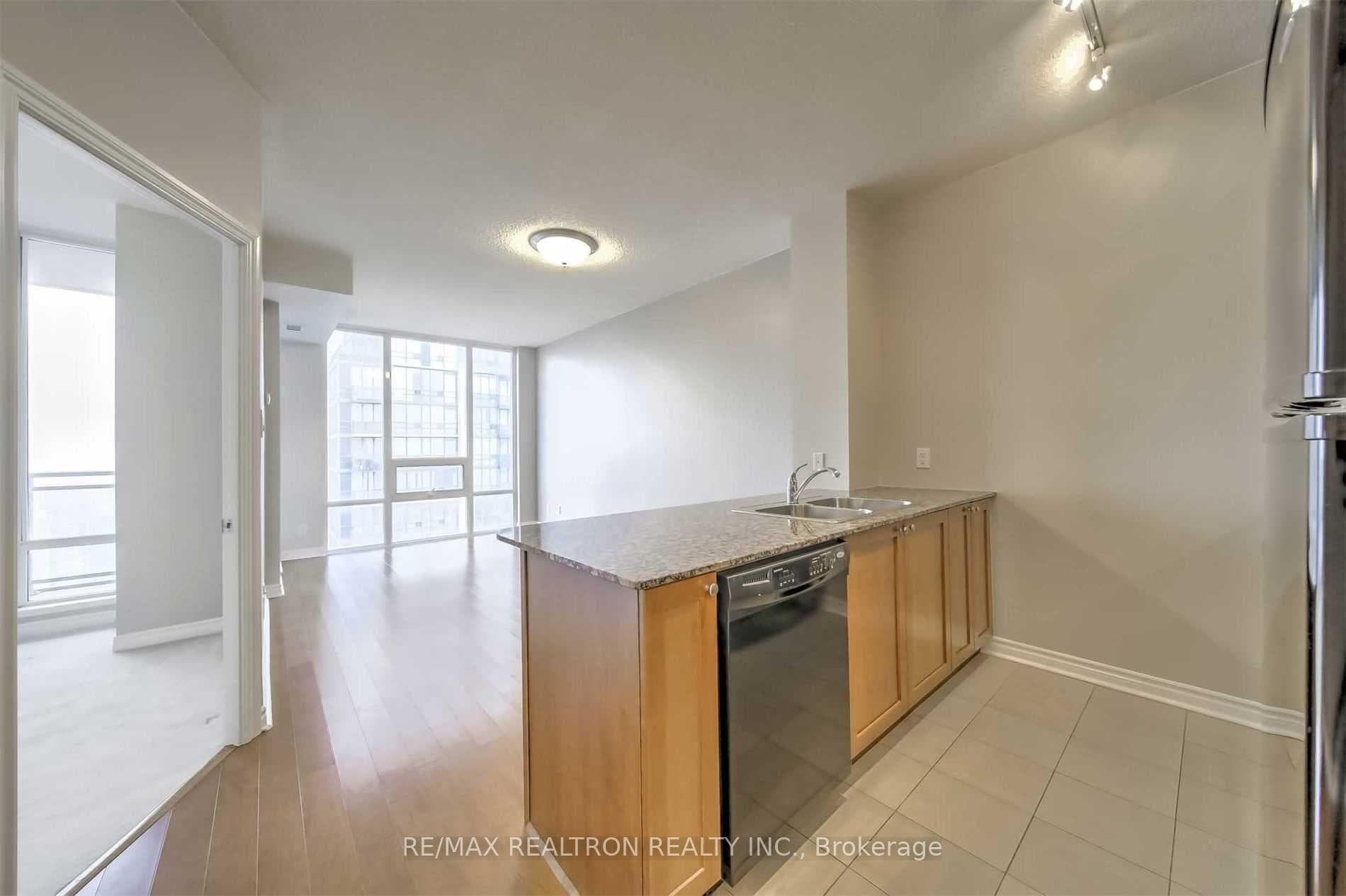 3525 Kariya Drive Unit 2810 photo 3