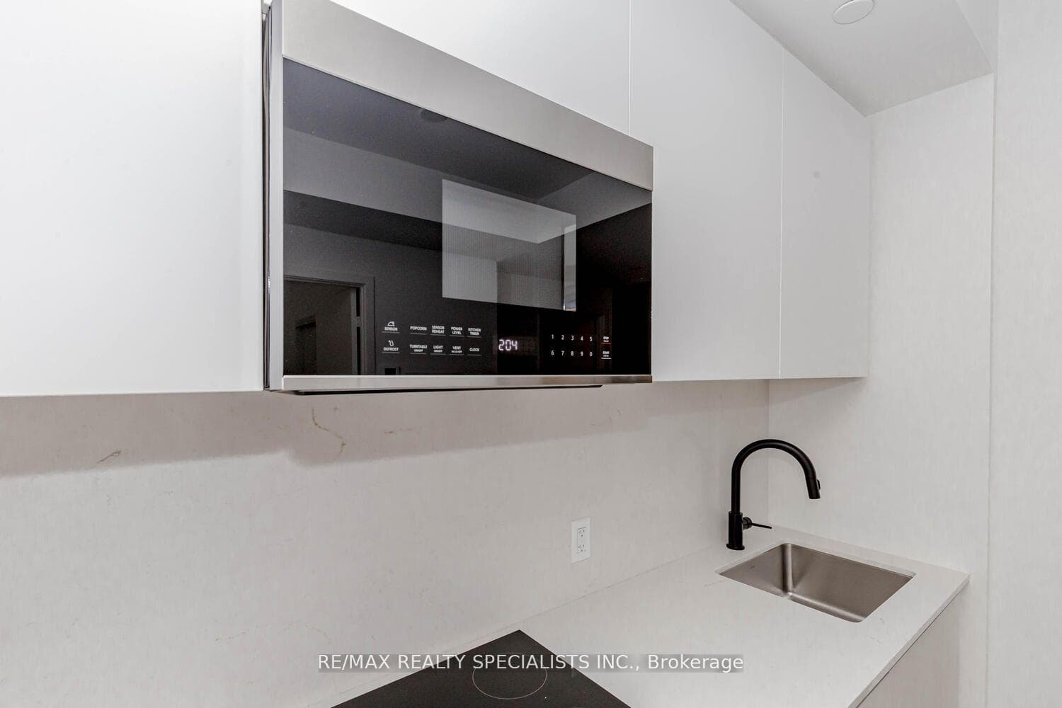 108 Peter Street Unit 610 photo 19