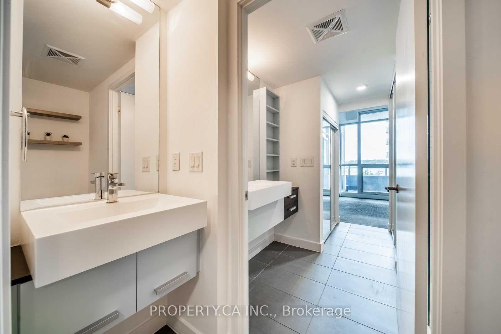 38 Dan Leckie Way Unit 508 photo 13