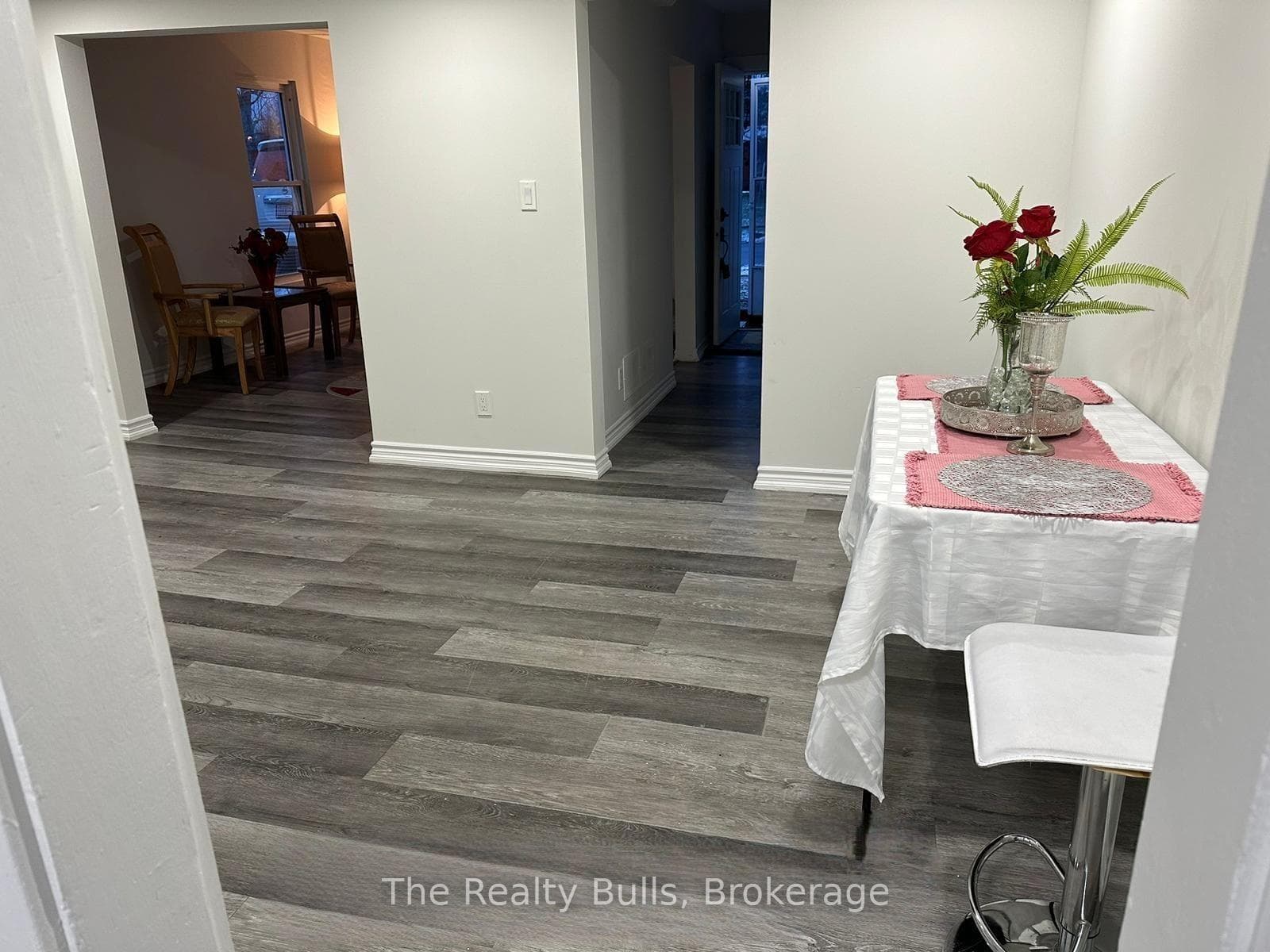 18 Forks Road photo 6