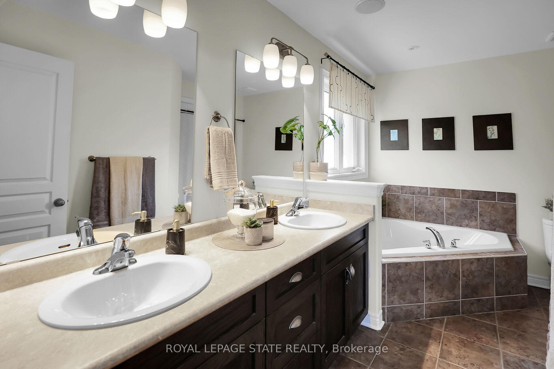 5-Piece Ensuite