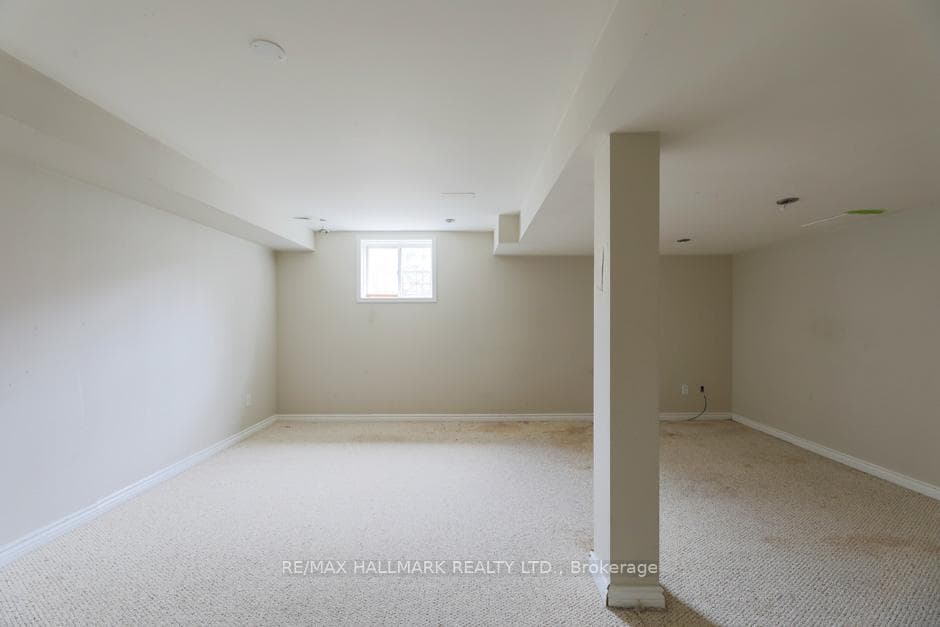 377 Kittridge Road photo 16