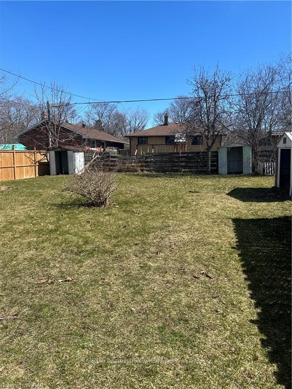 95 Franklin Street photo 4