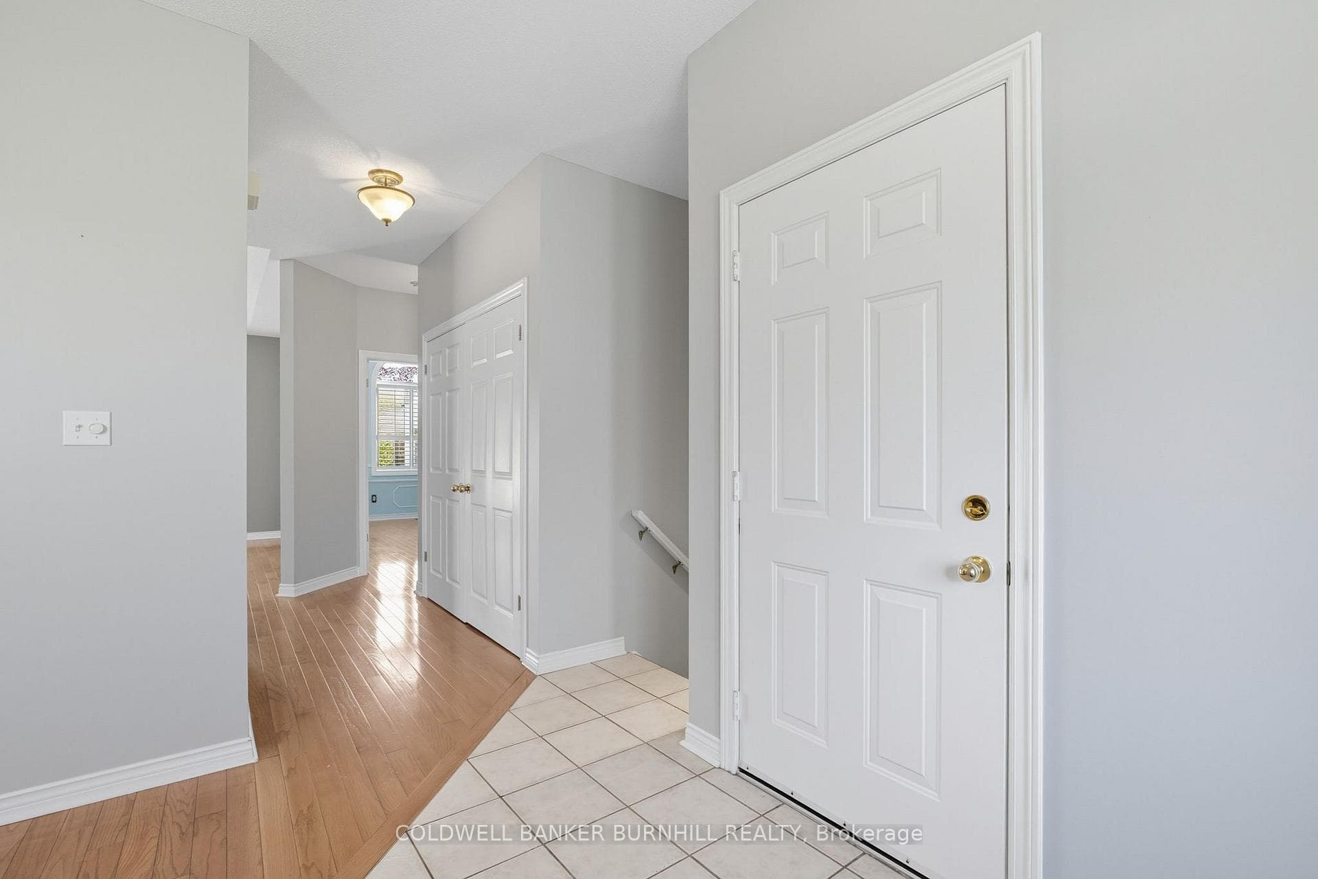 39 Twentyplace Boulevard photo 8