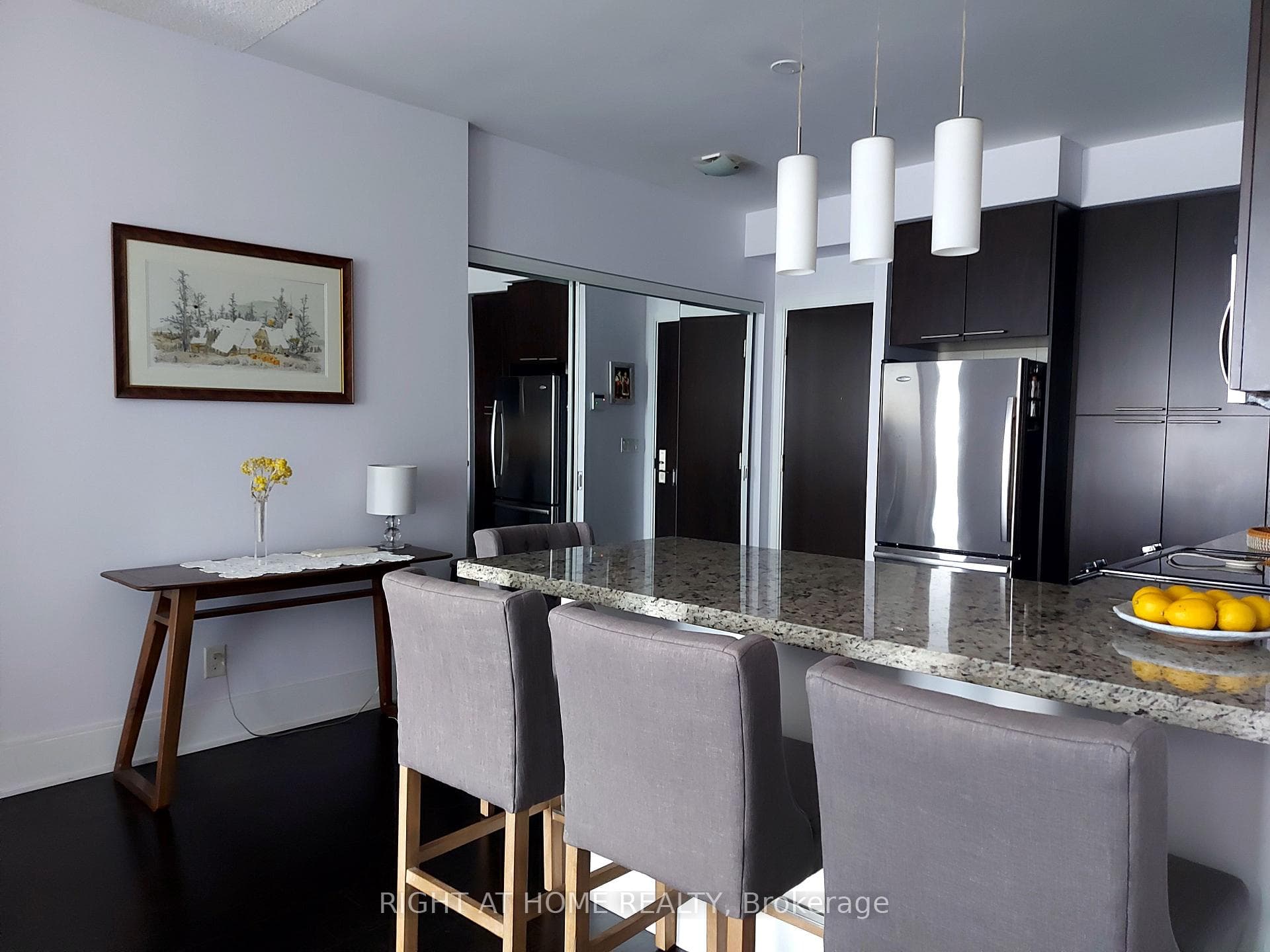 70 Roehampton Avenue Unit 1422 photo 6