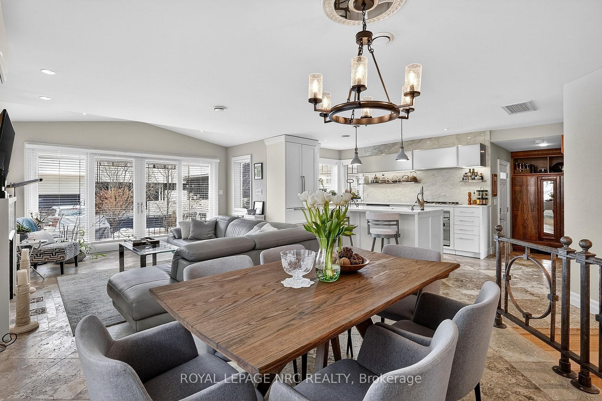Great entertainment space for everyone.