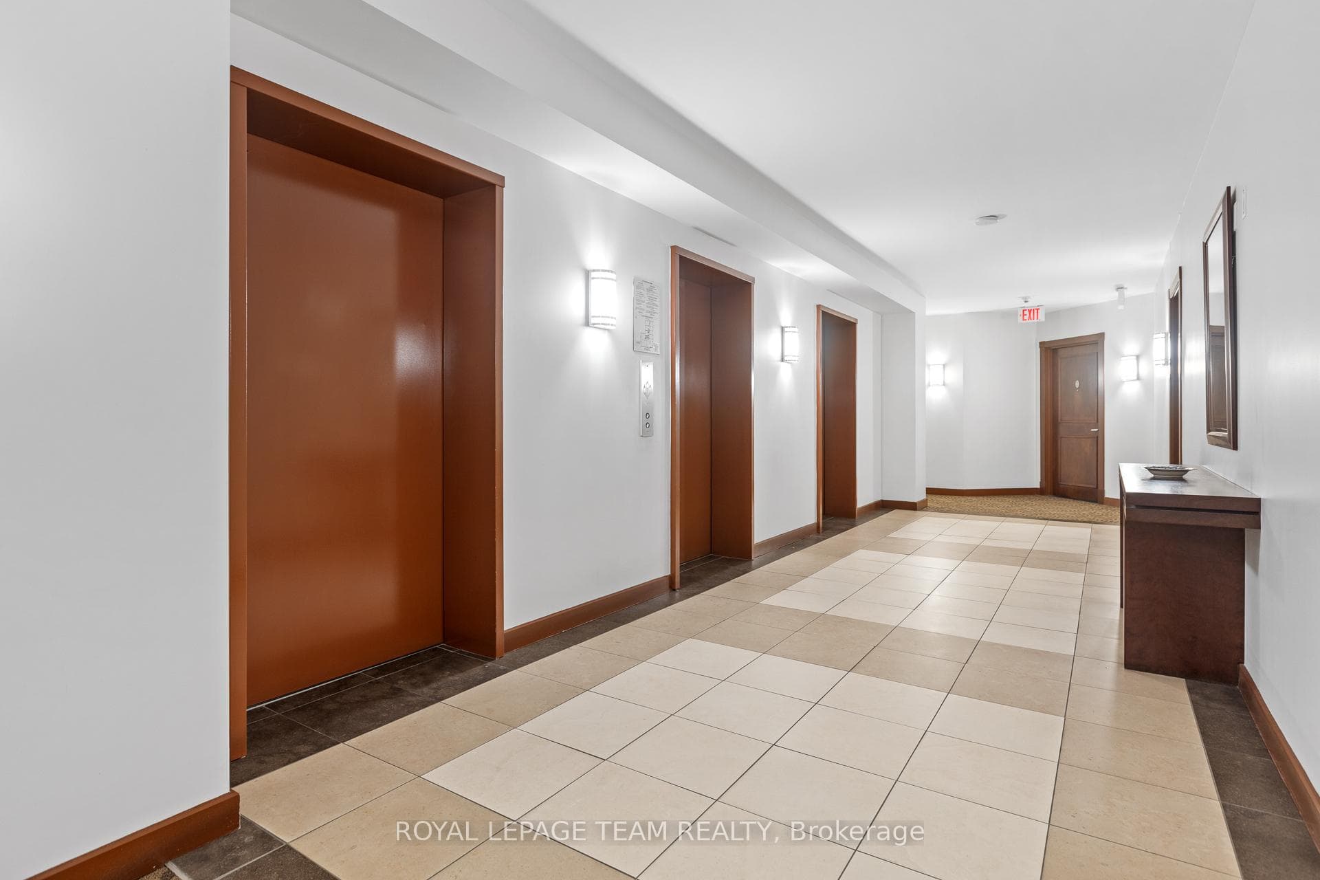 200 Rideau Street Unit 1112 photo 4
