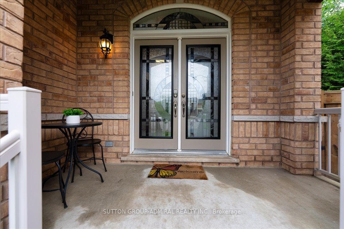 36 Rock Elm Court photo 6