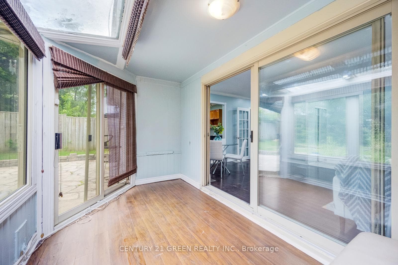 11 Burgby Avenue photo 13