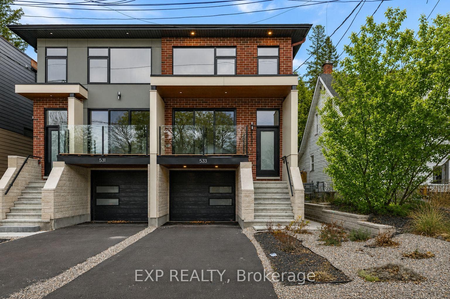 533 BROADHEAD Avenue Unit B photo 1