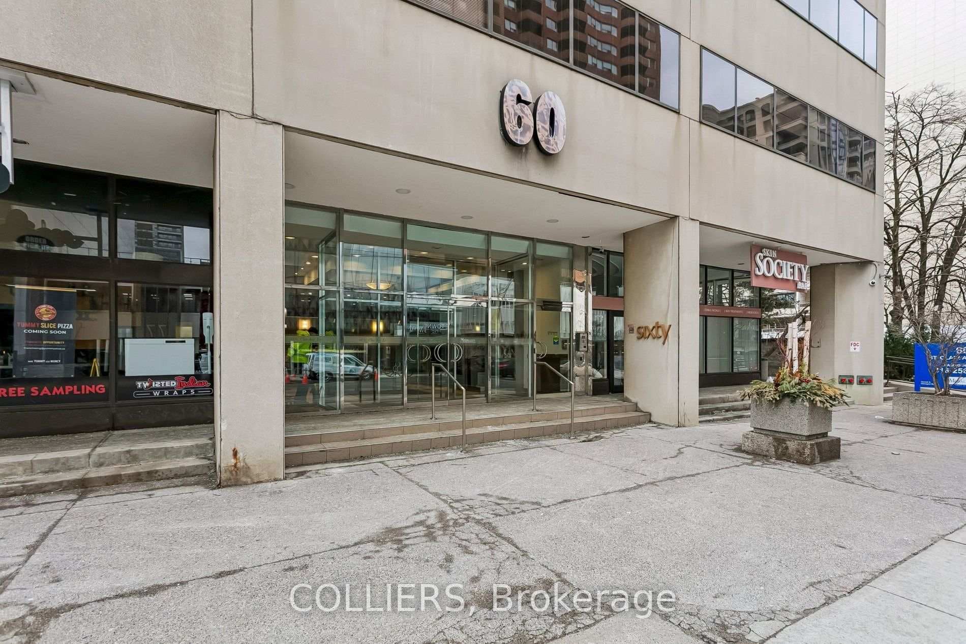 60 St Clair Avenue Unit 702 photo 6