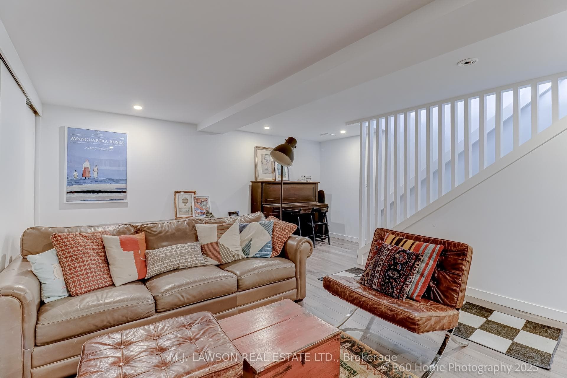 1 Eastdale Avenue photo 20
