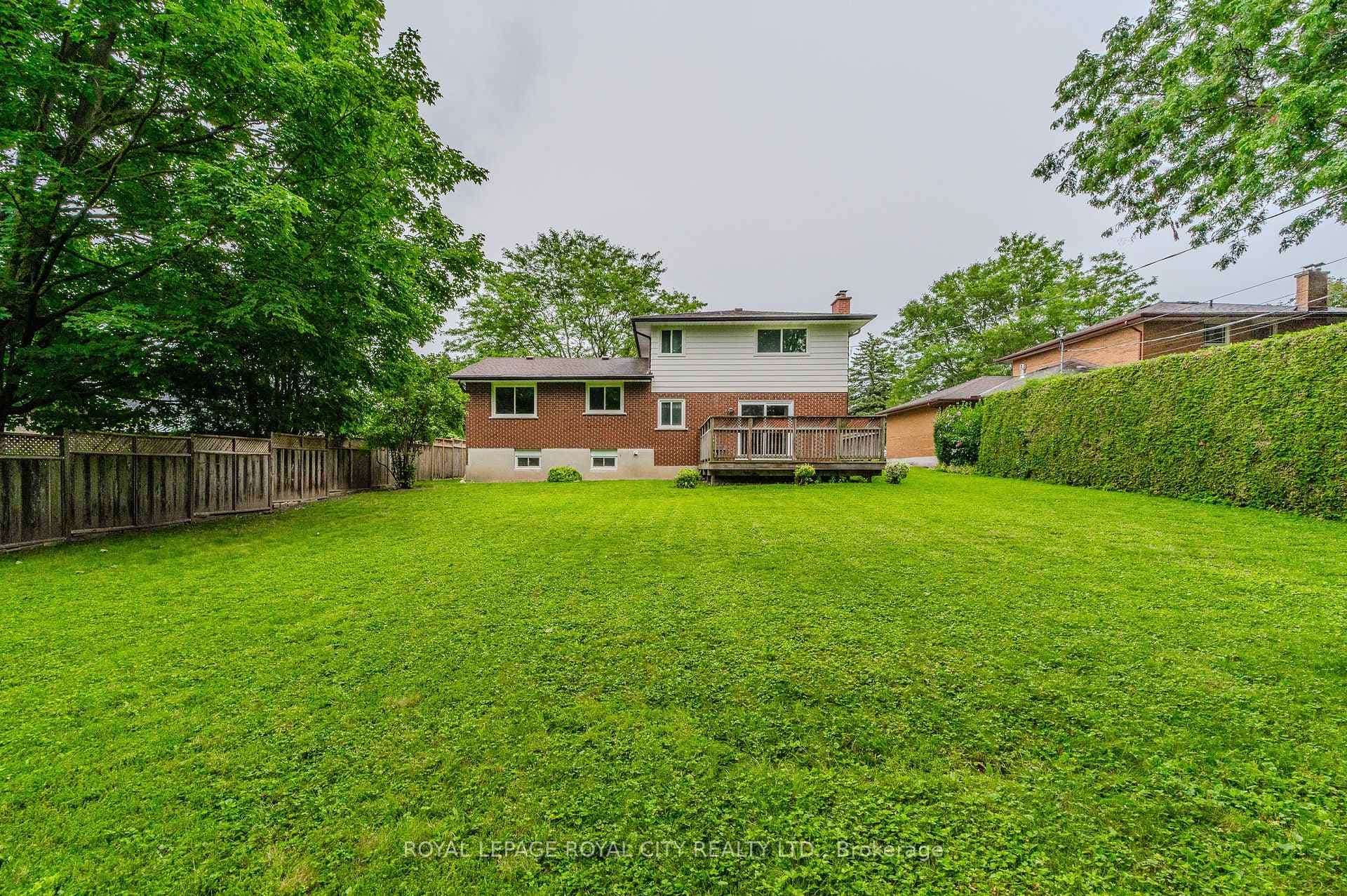 45 Oak Street photo 39