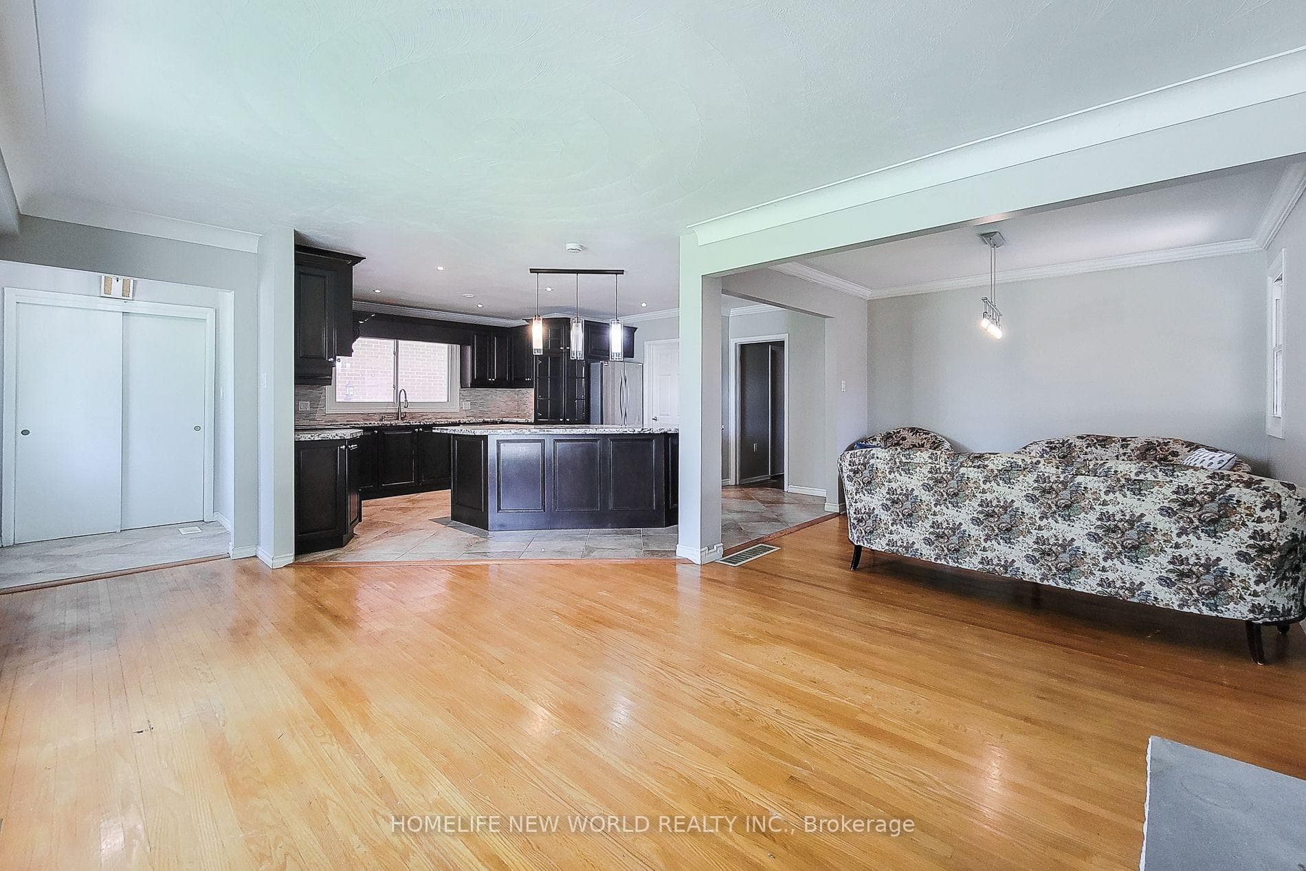 138 Rifle Range Road photo 5