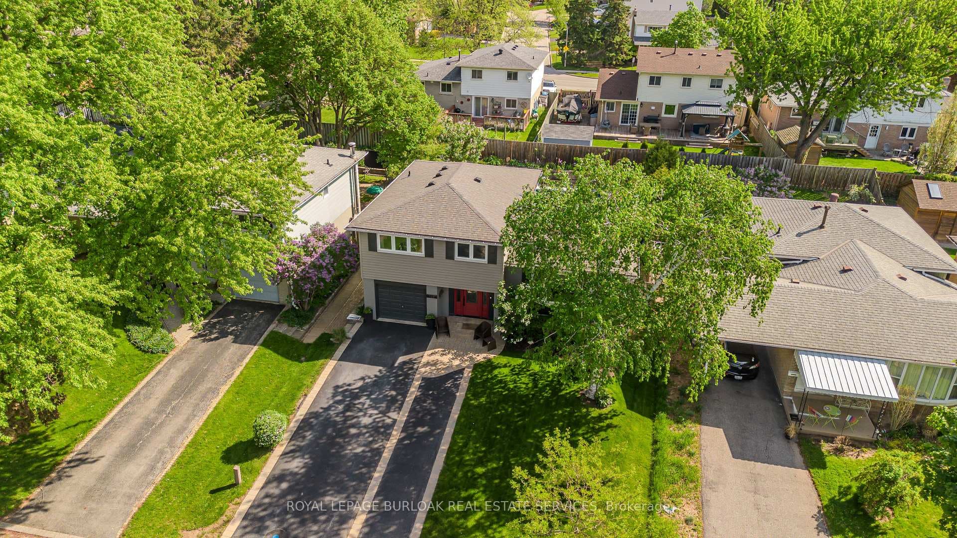 1487 Rusholme Crescent photo 31