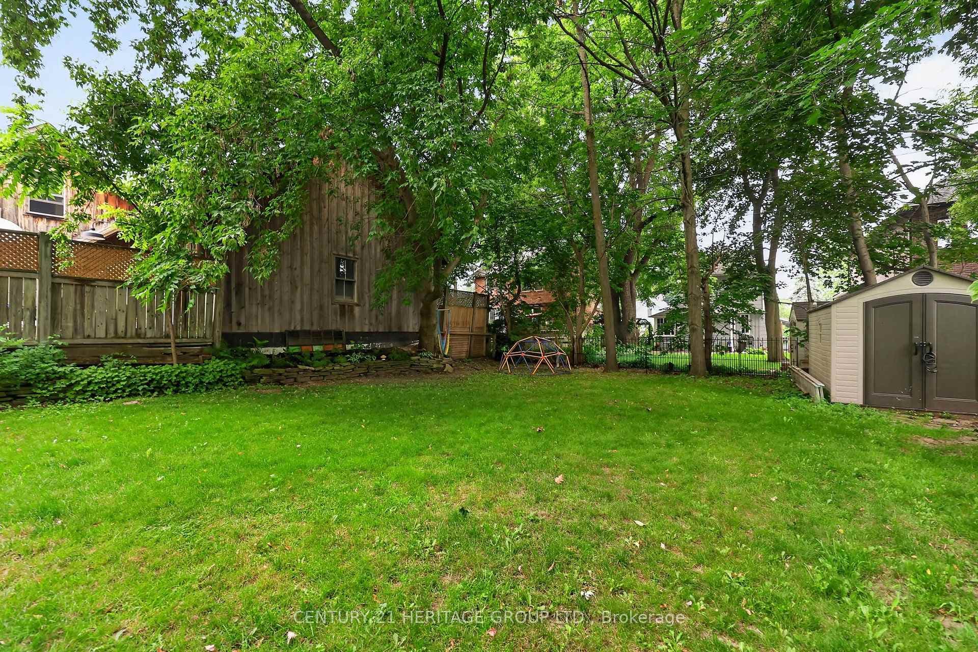 62 Queen Street photo 46