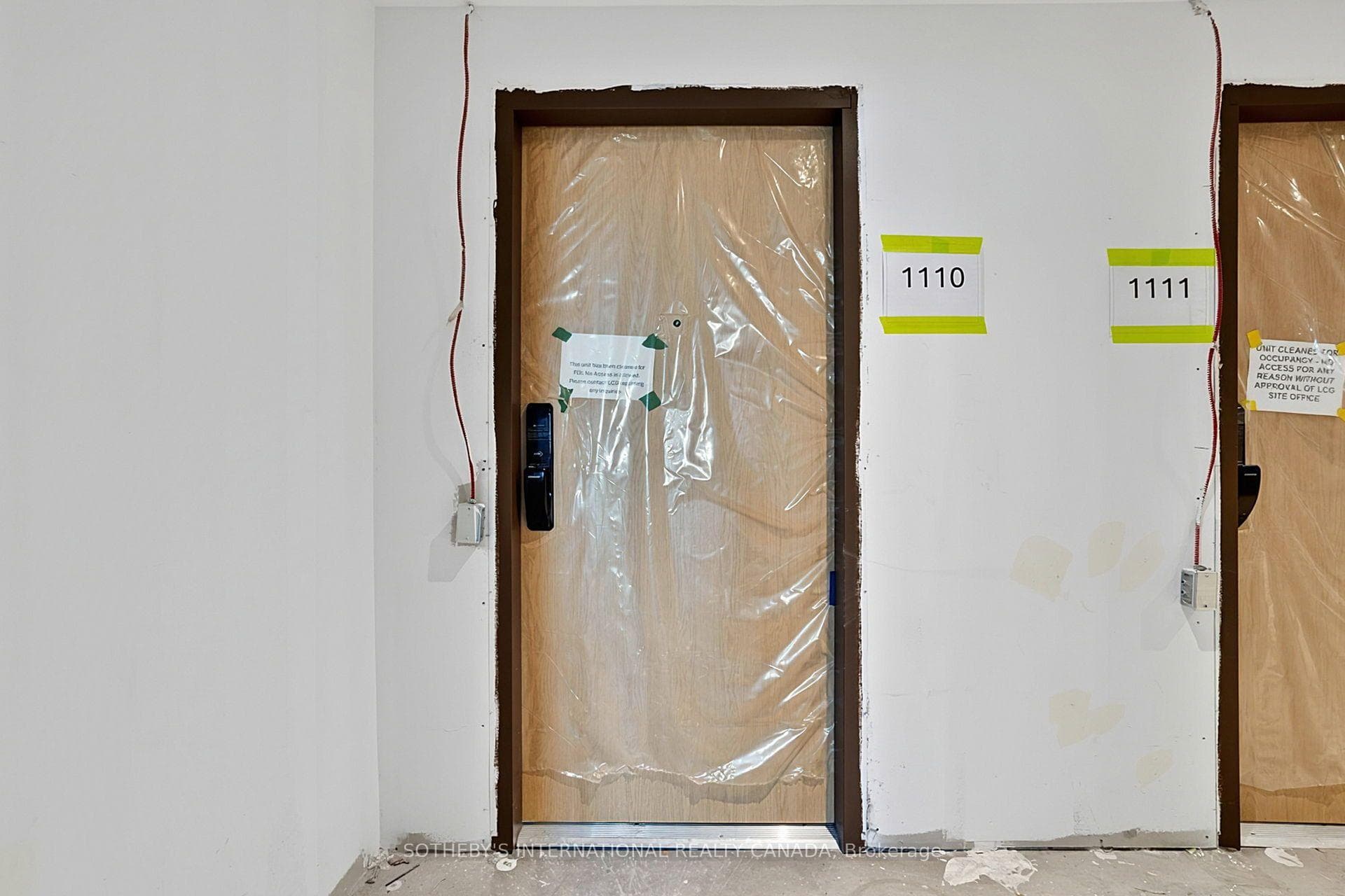 109 Erskine Avenue Unit 1110 photo 5