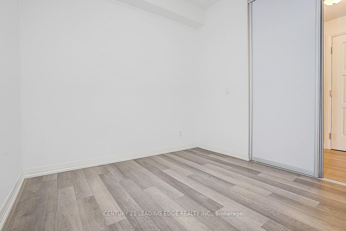 9506 Markham Road Unit 906 photo 10