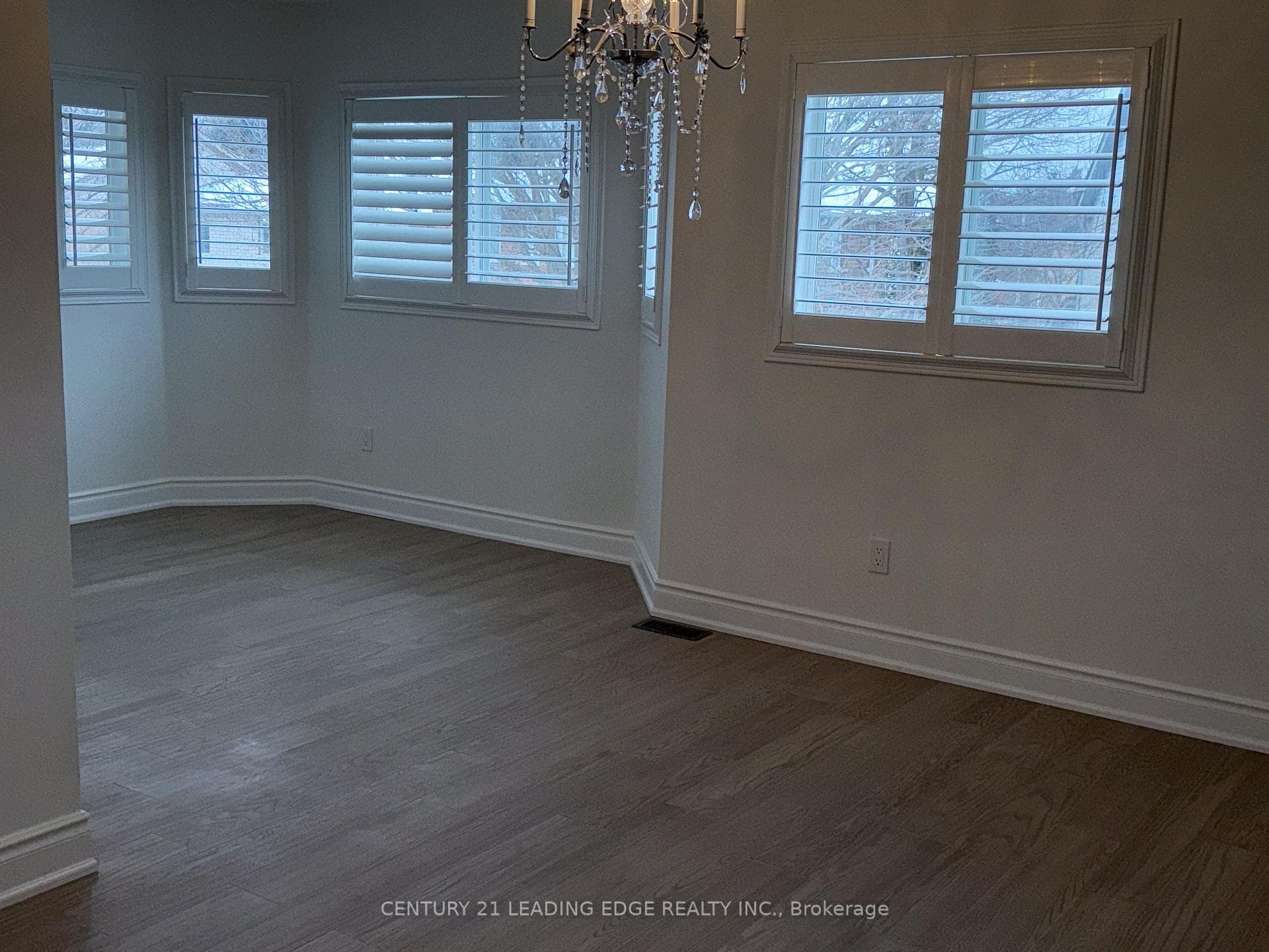 4 Roberts Drive photo 23