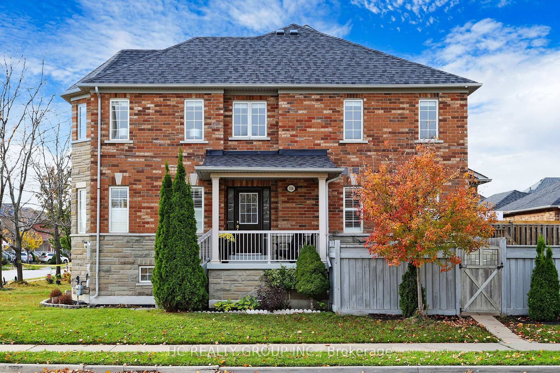 316 La Rocca Avenue photo 2