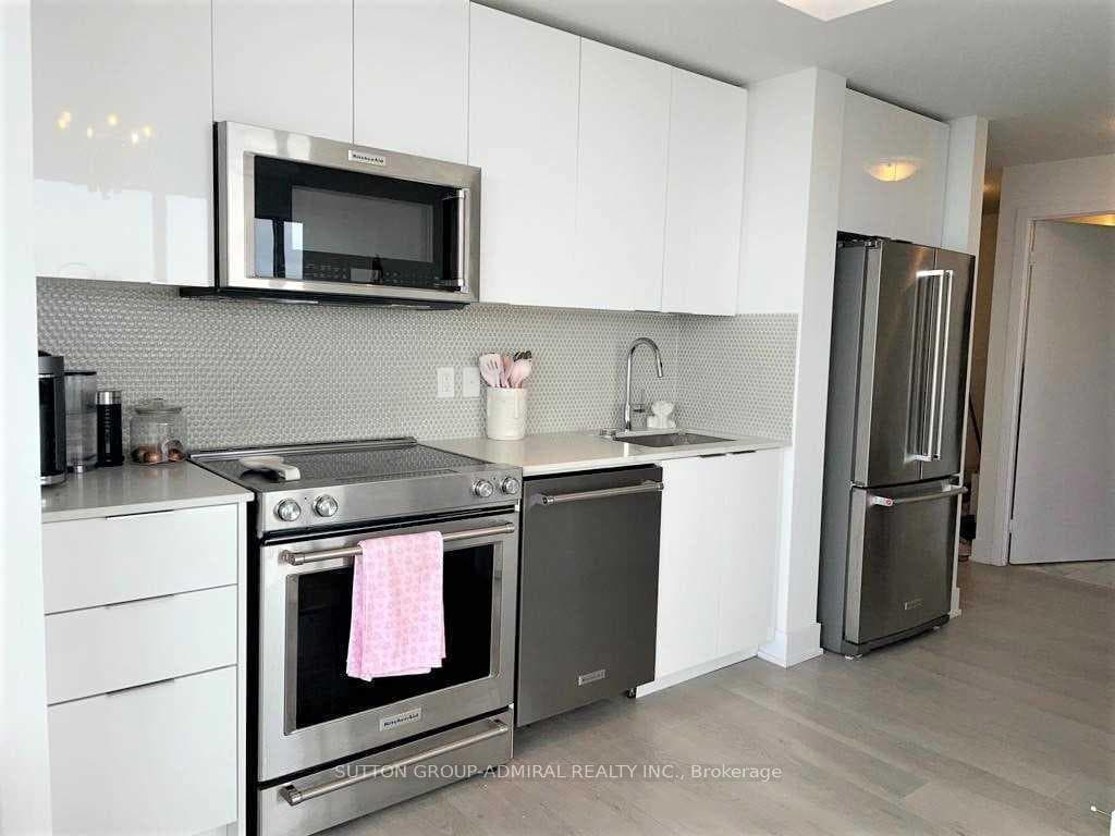 30 Shore Breeze Drive Unit 5410 photo 23
