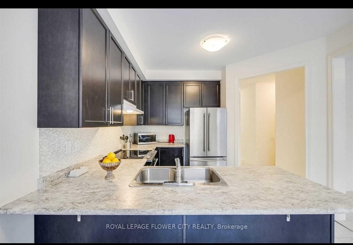 49 Truro Circle photo 14